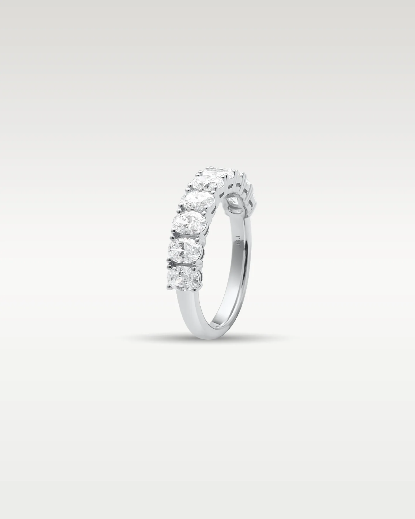 18k White Gold Oval Cut Diamond Half Eternity Band - Image 2