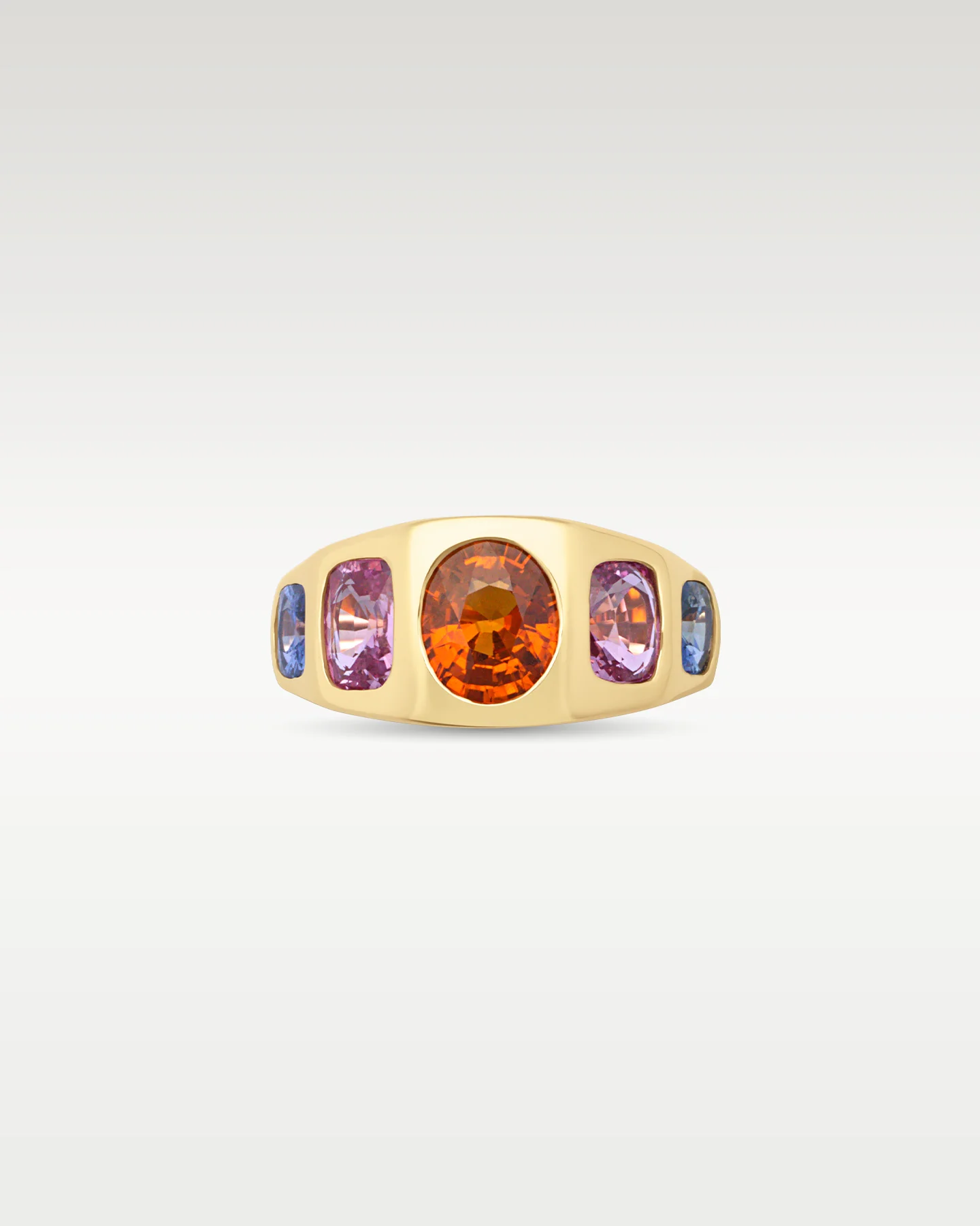 18k Yellow Gold Sunset Sapphire Gypsy Ring - Image 3