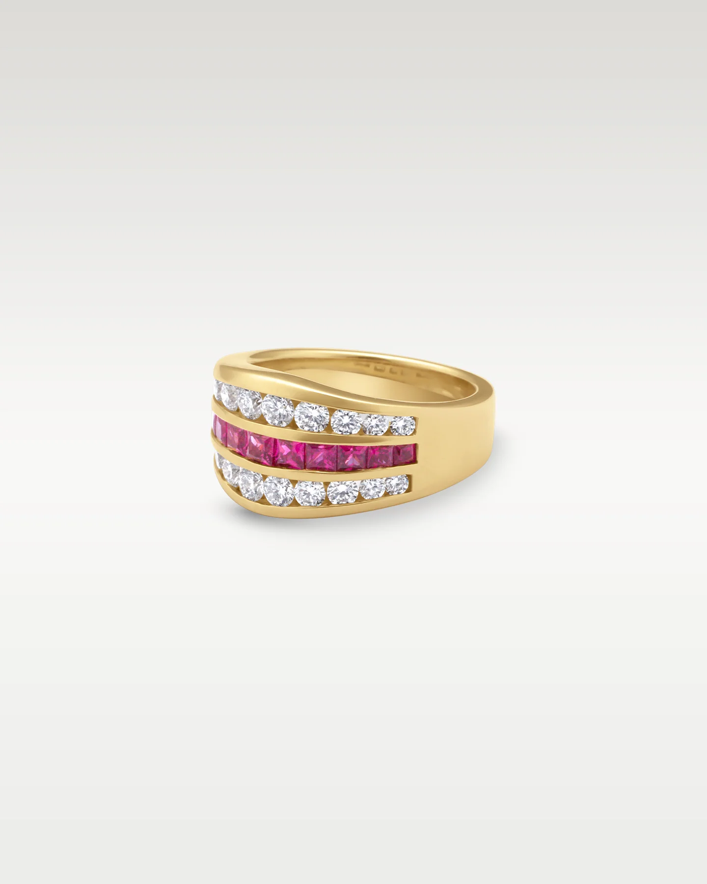 18k Yellow Gold Ruby and Diamond Ring