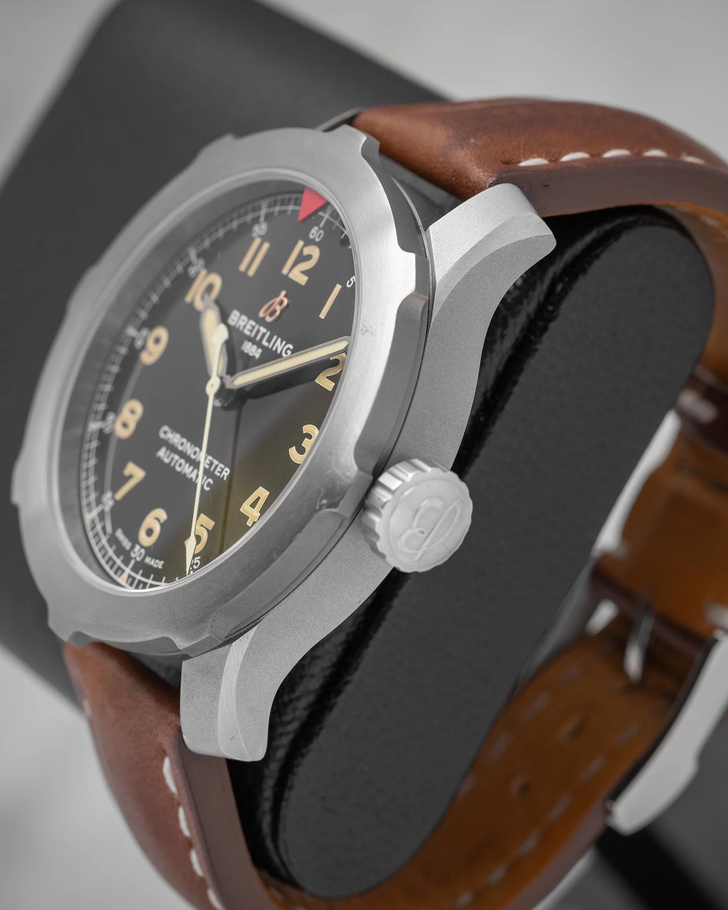 Breitling Aviator Super 8 EB2040 - Image 3