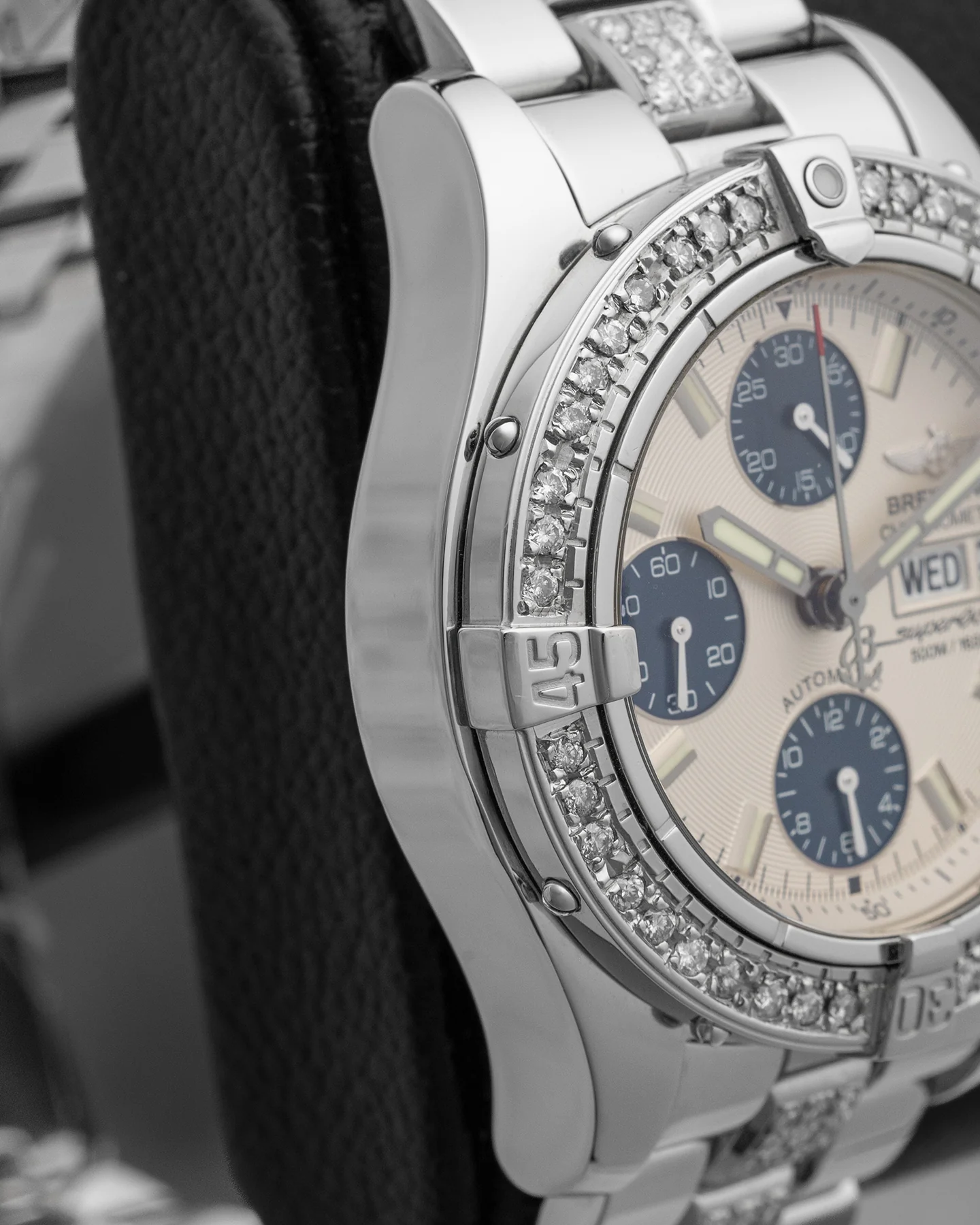 Breitling Superocean Chronograph II A13340 - Image 4