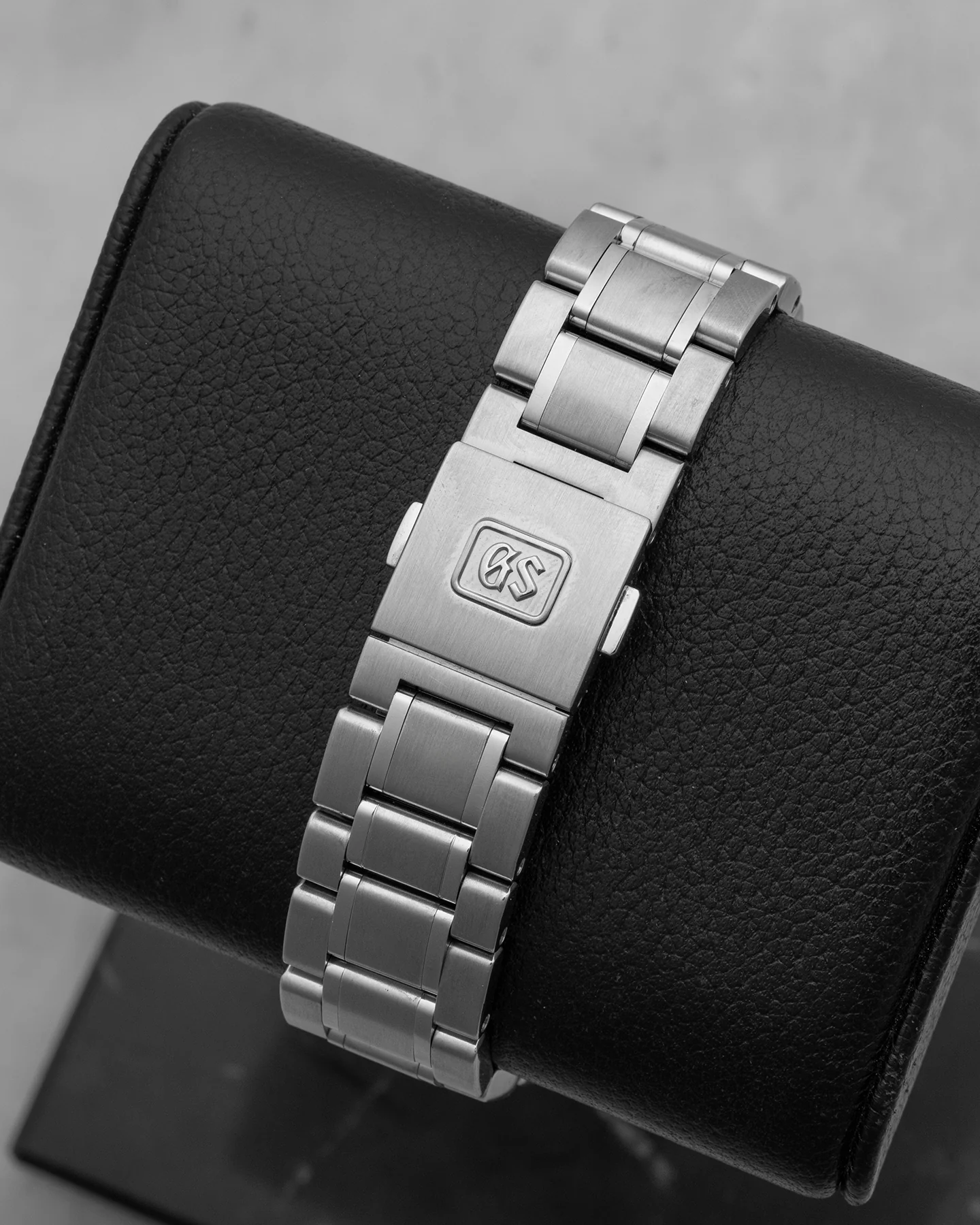Grand Seiko Elegance Collection GMT SBGJ251 - Image 5