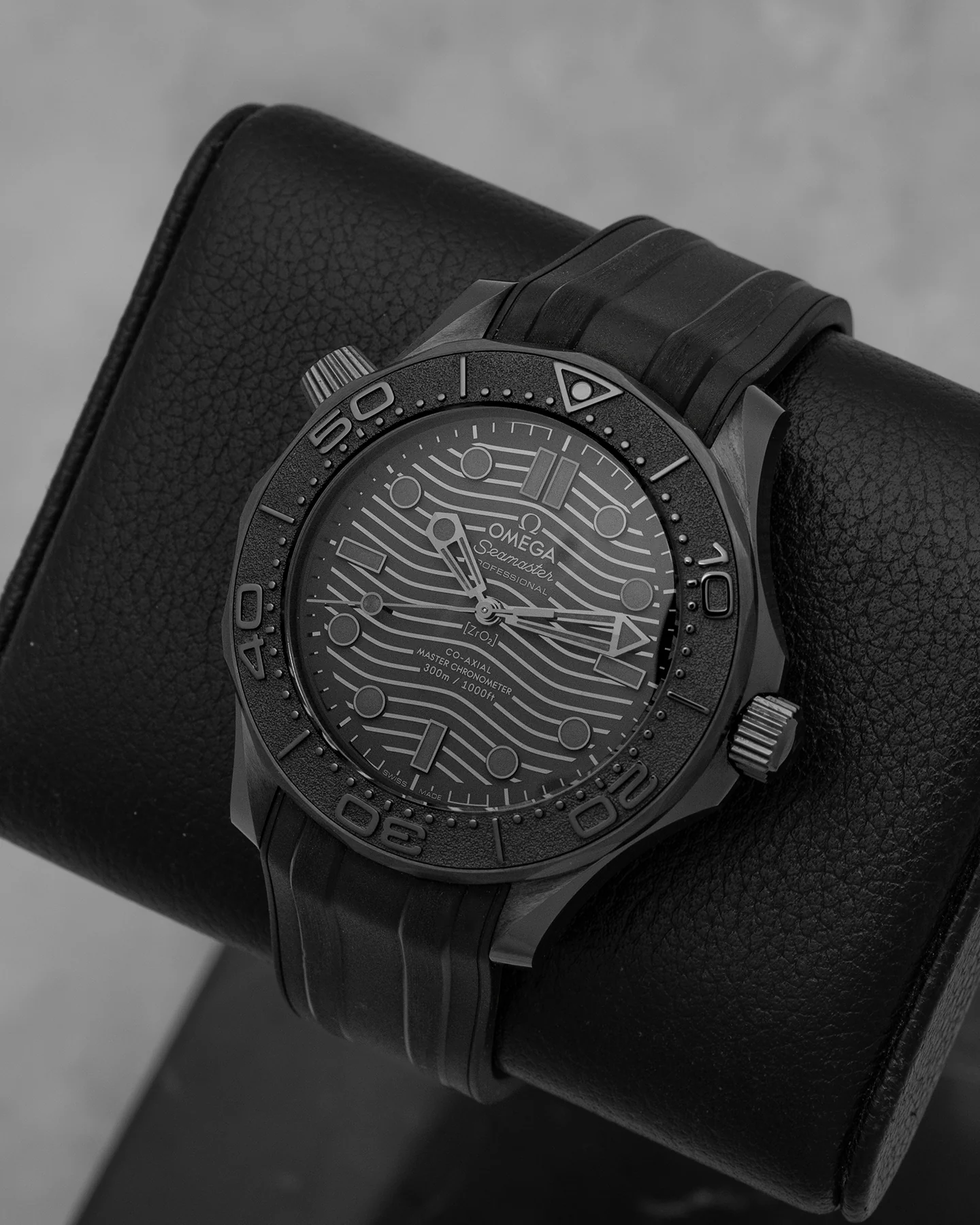 Omega Seamaster Diver 300M 210.92.44.20.01.003 - Image 2