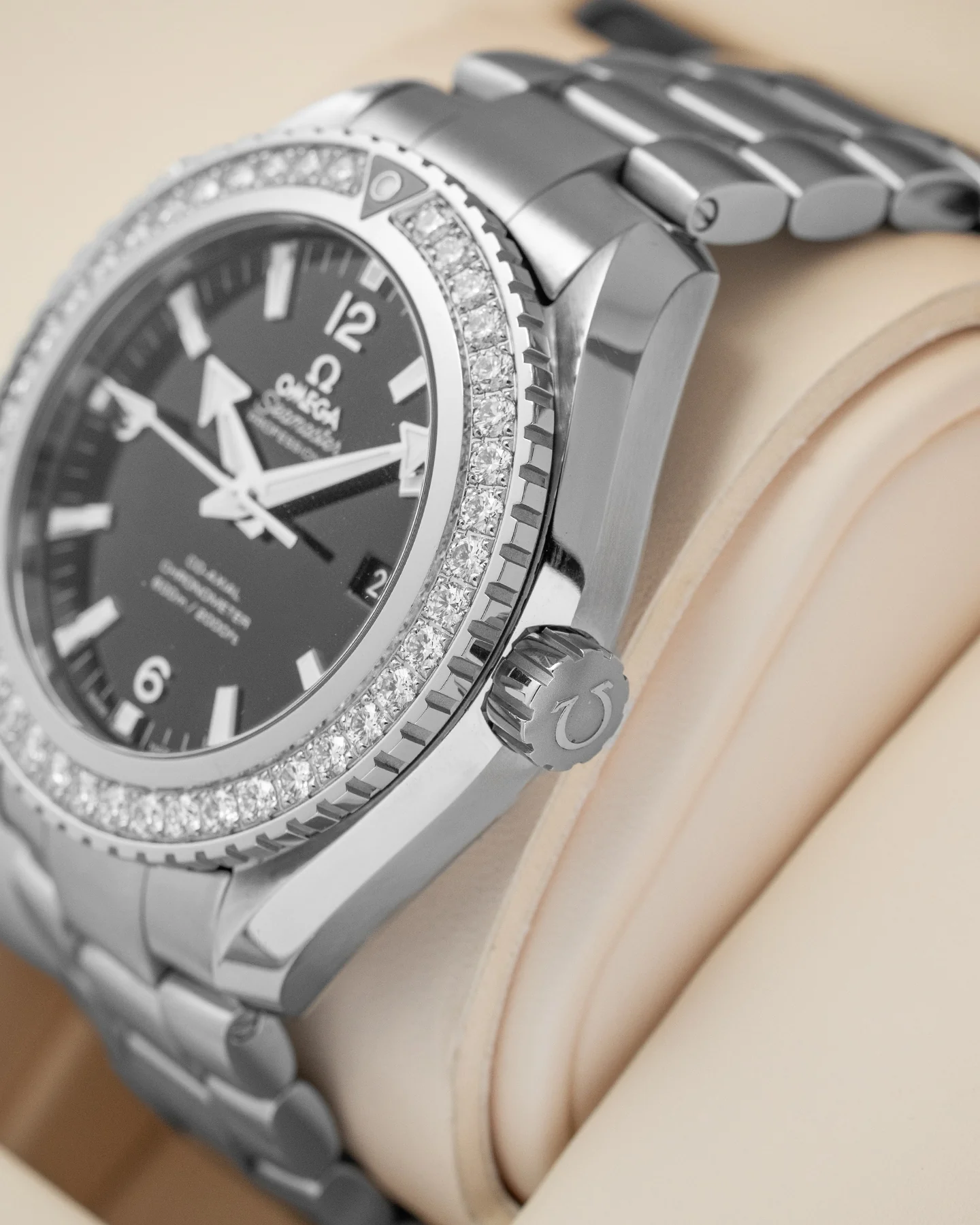 Omega Seamaster Planet Ocean 23215462101001 - Image 3