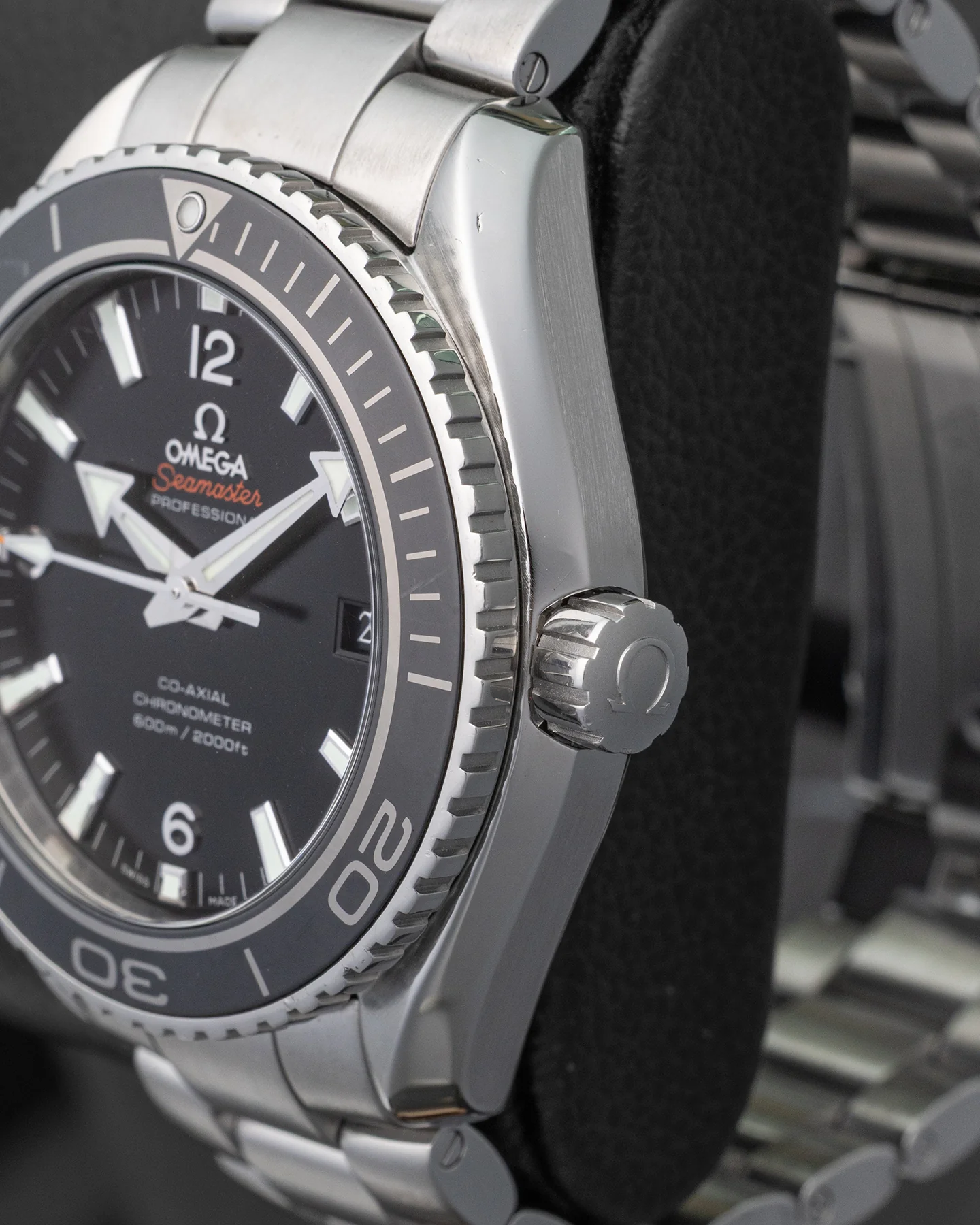 Omega Seamaster Planet Ocean 600M 232.30.46.21.01.001 - Image 2
