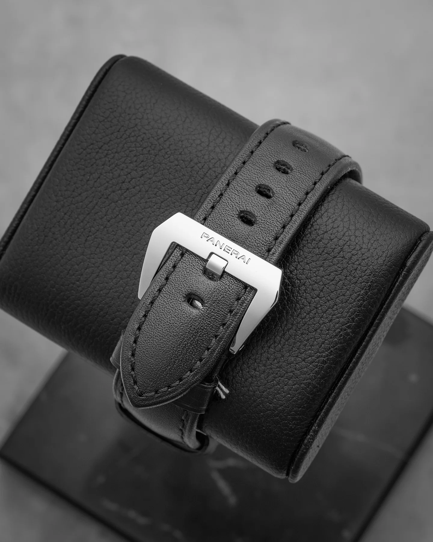 Panerai Radiomir Black Seal PAM00183 - Image 5