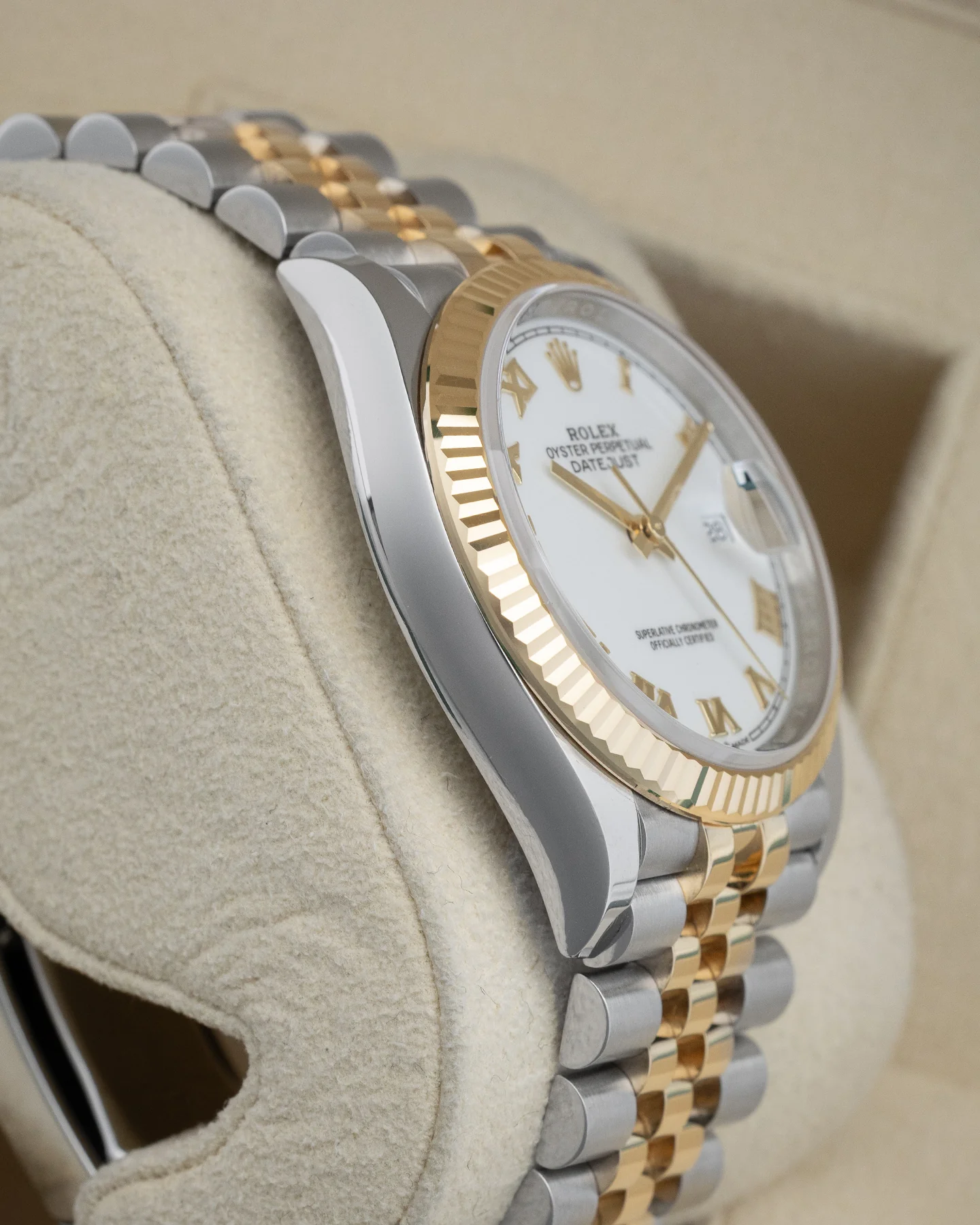 Rolex Datejust 126233 Roman Dial - Image 3