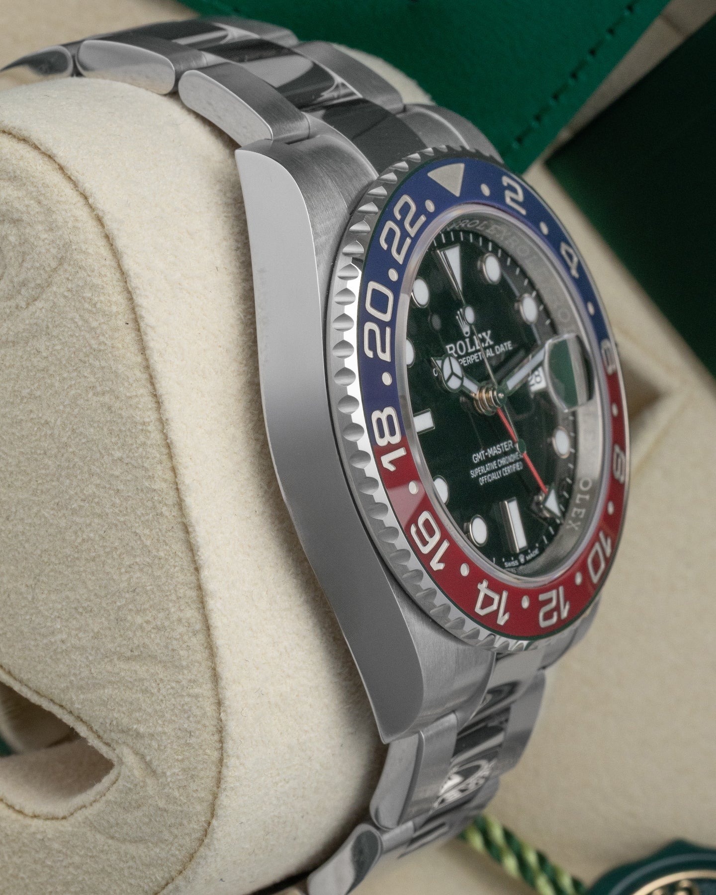 Rolex GMT-Master II 126710BLRO - Image 3