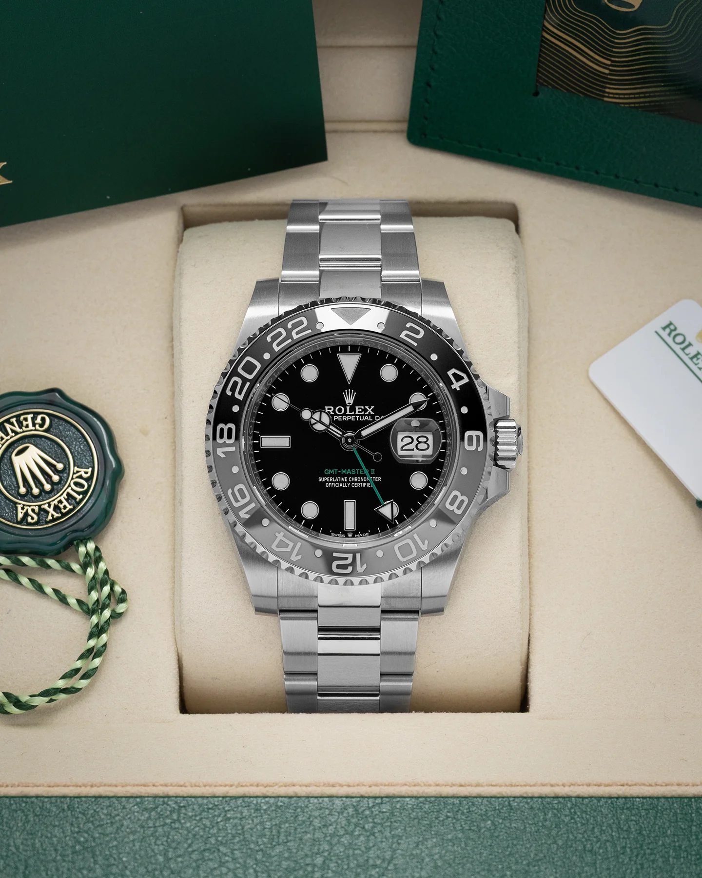 Rolex GMT-Master II 126710GRNR