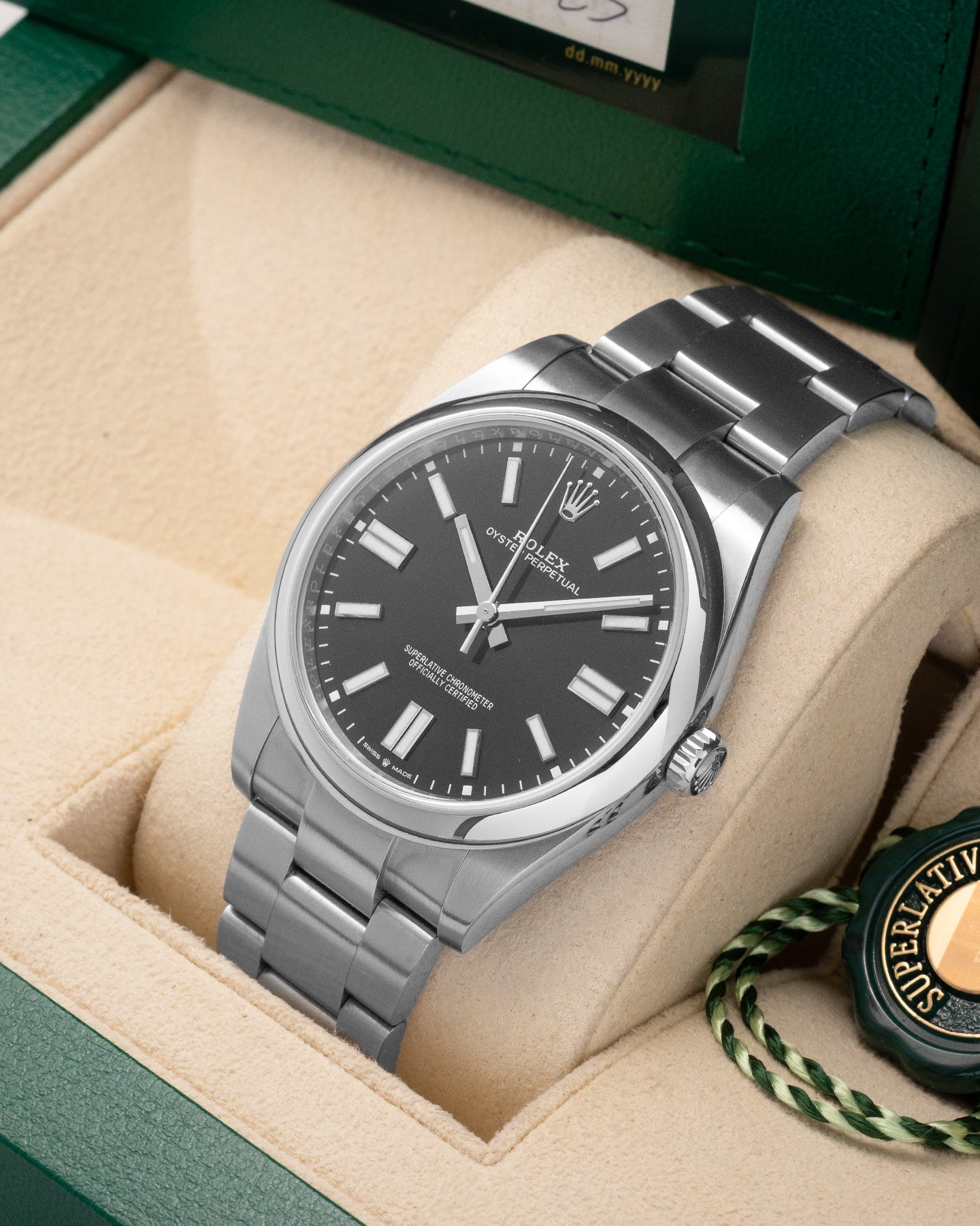 Rolex Oyster Perpetual 124300 - Image 2