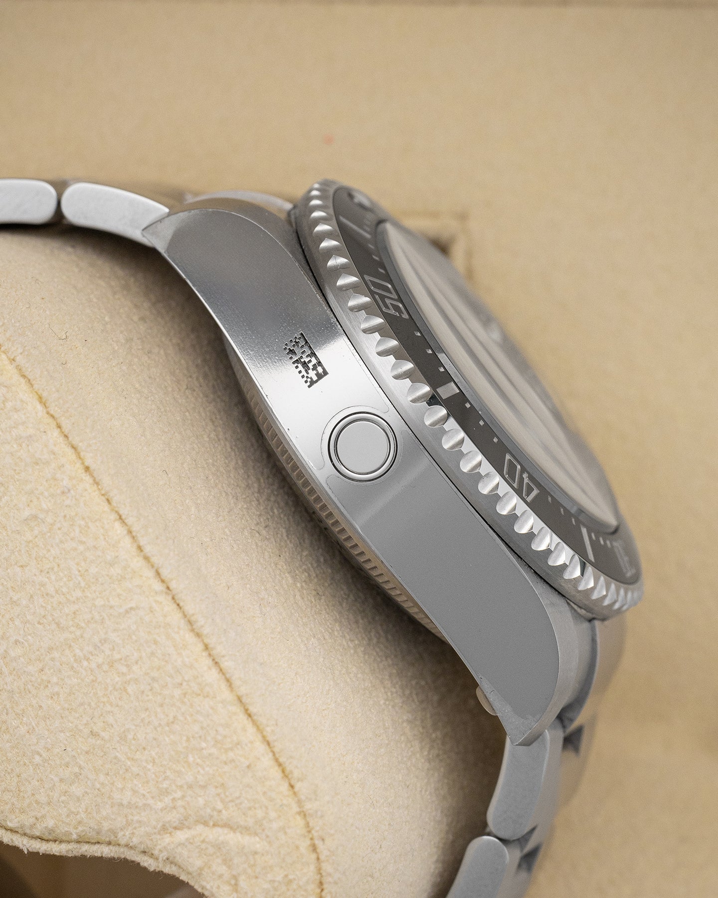 Rolex Sea-Dweller Deepsea 136660 - Image 3